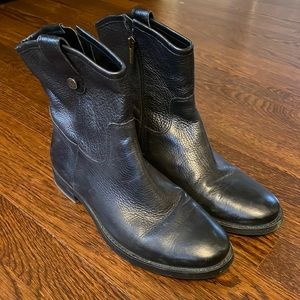 Vince Camuto Booties